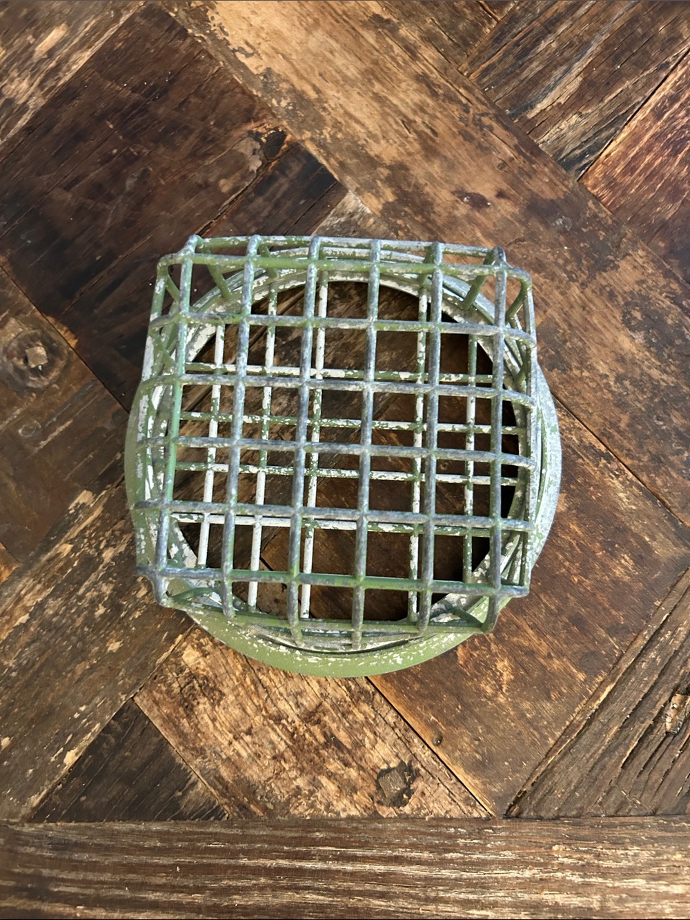 Vintage Green Flower Frog